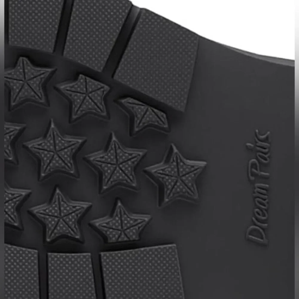Dream Pairs brand dream
